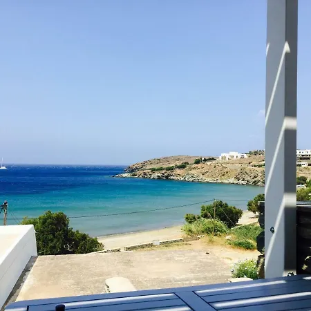 Holiday home 80 Steps From Sand Sea And Sun Agios Romanos